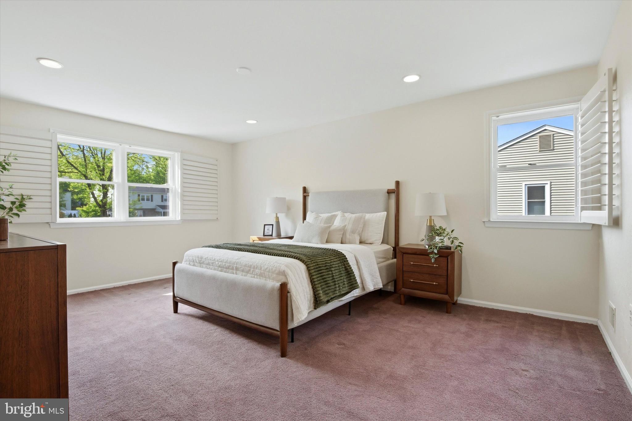 FOREST TRAIL ESTS - Residential