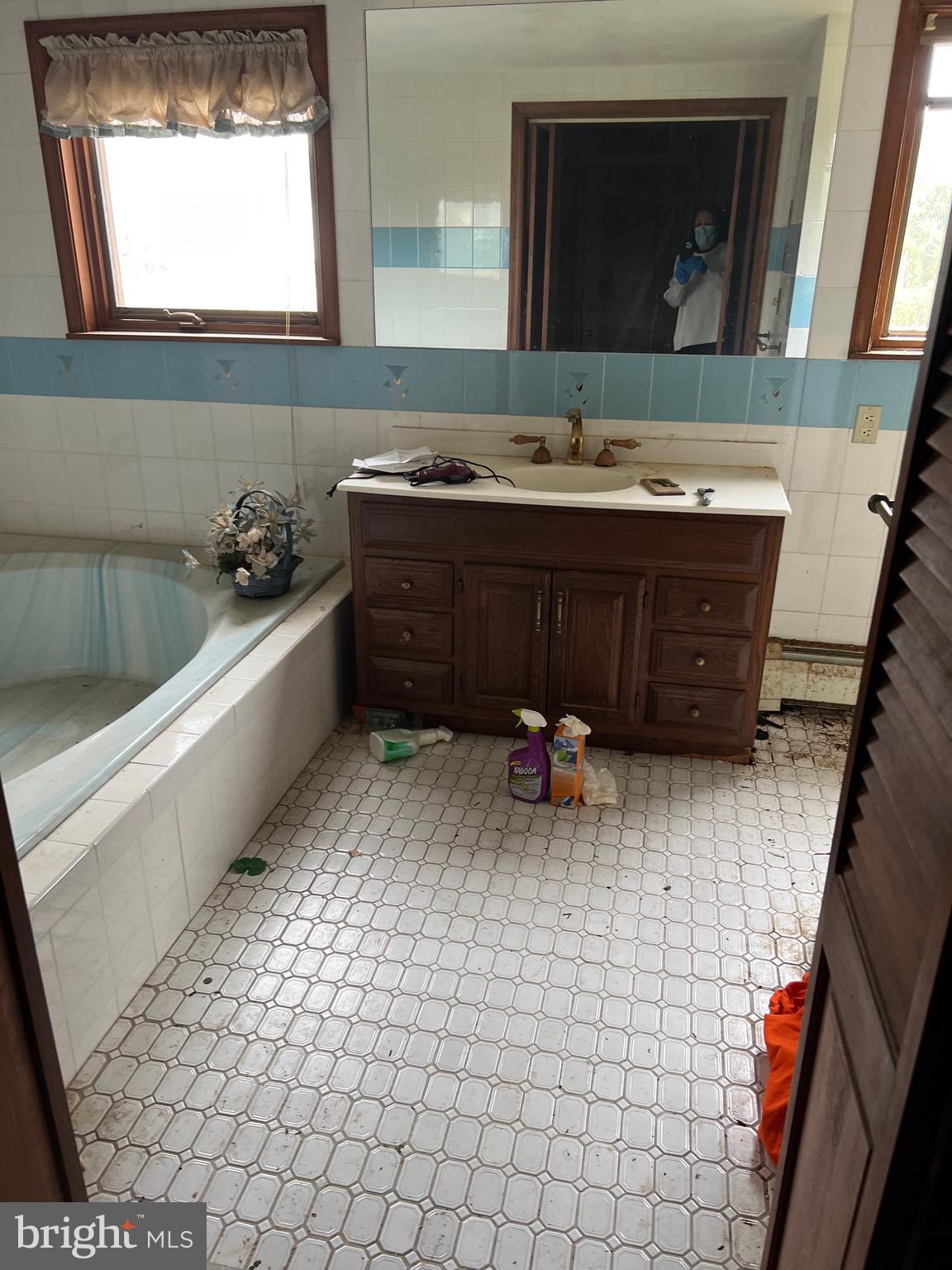 KING OF PRUSSIA - Residential