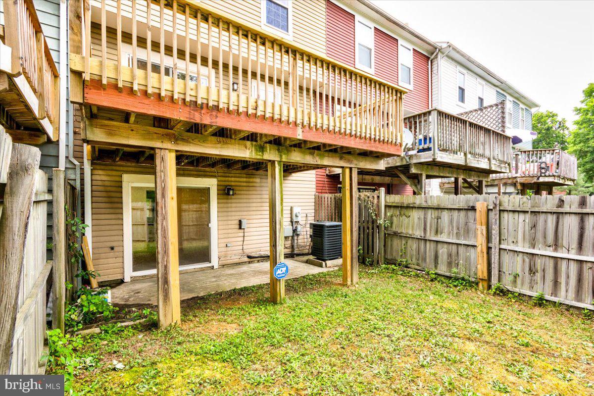 ENTERPRISE KNOLLS - Residential