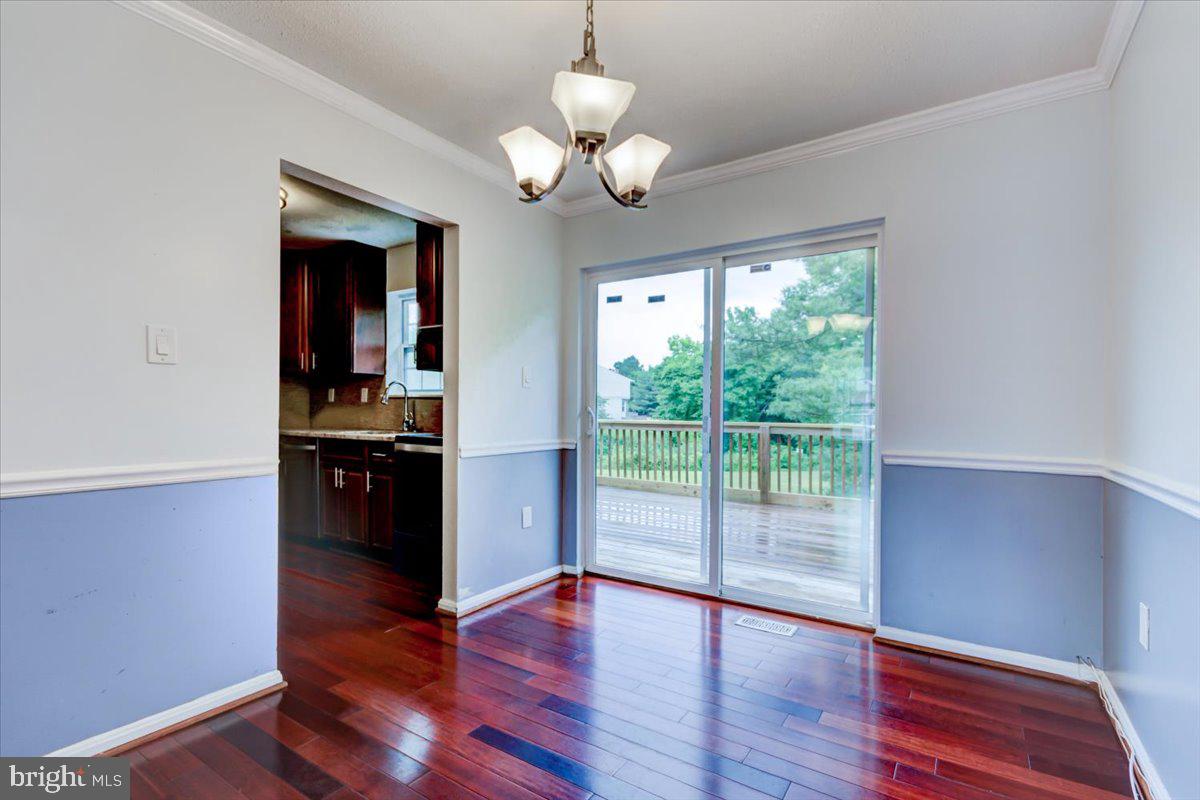 ENTERPRISE KNOLLS - Residential