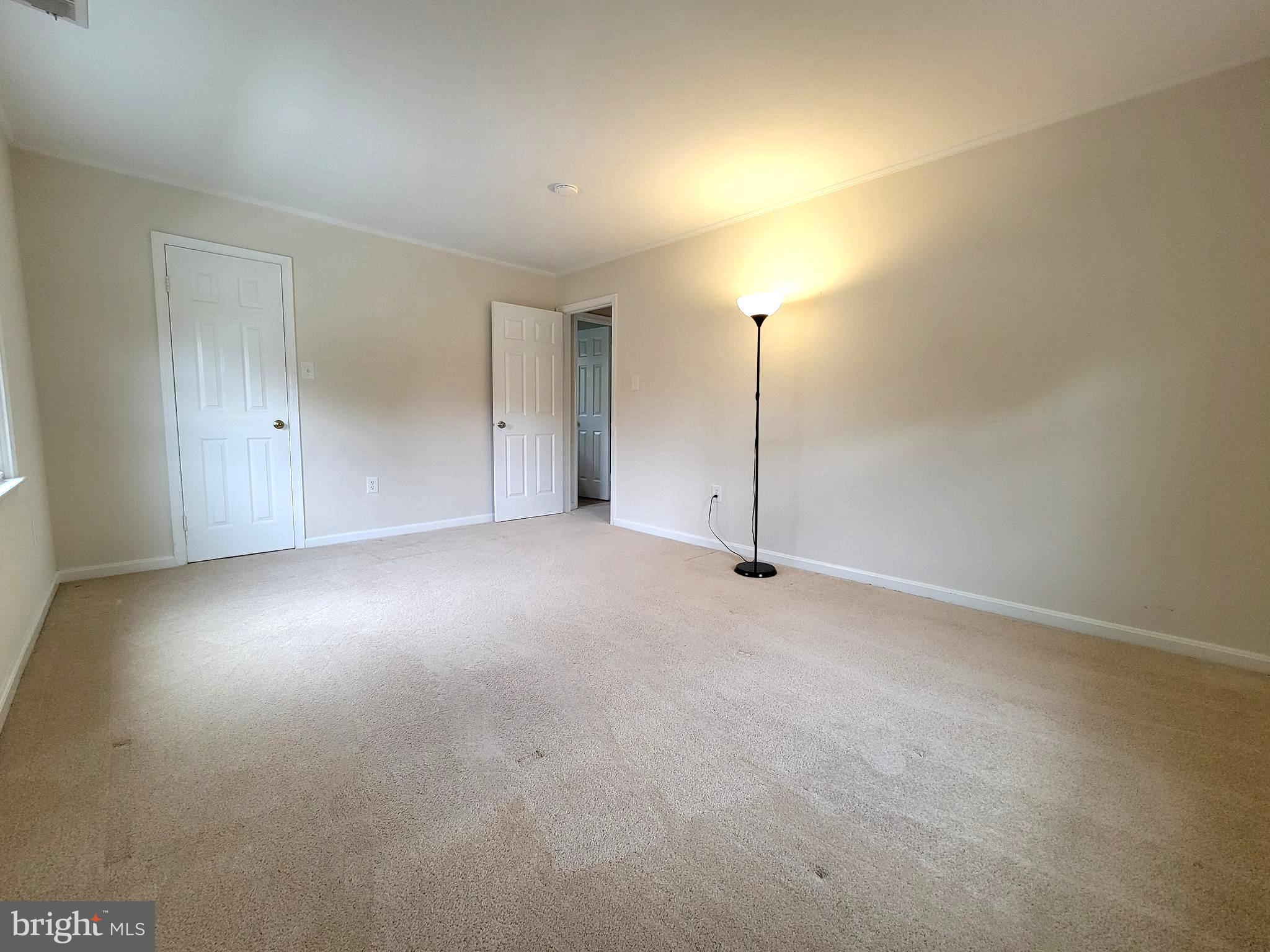 WILSHIRE - Residential Lease