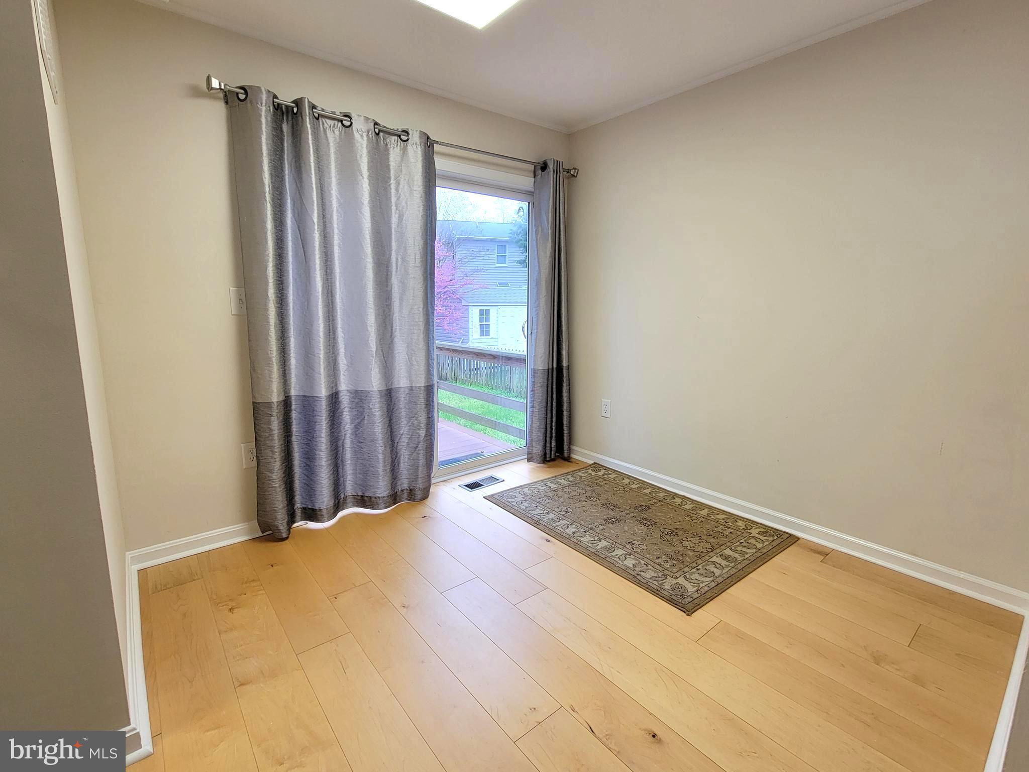 WILSHIRE - Residential Lease