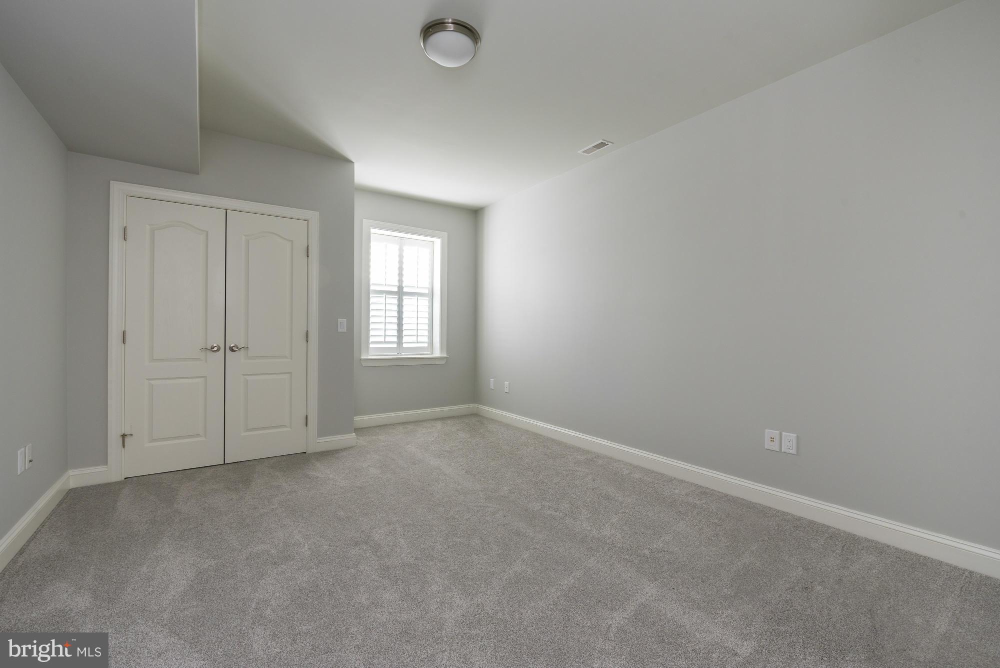 HAMBLETON ESTATES - Residential