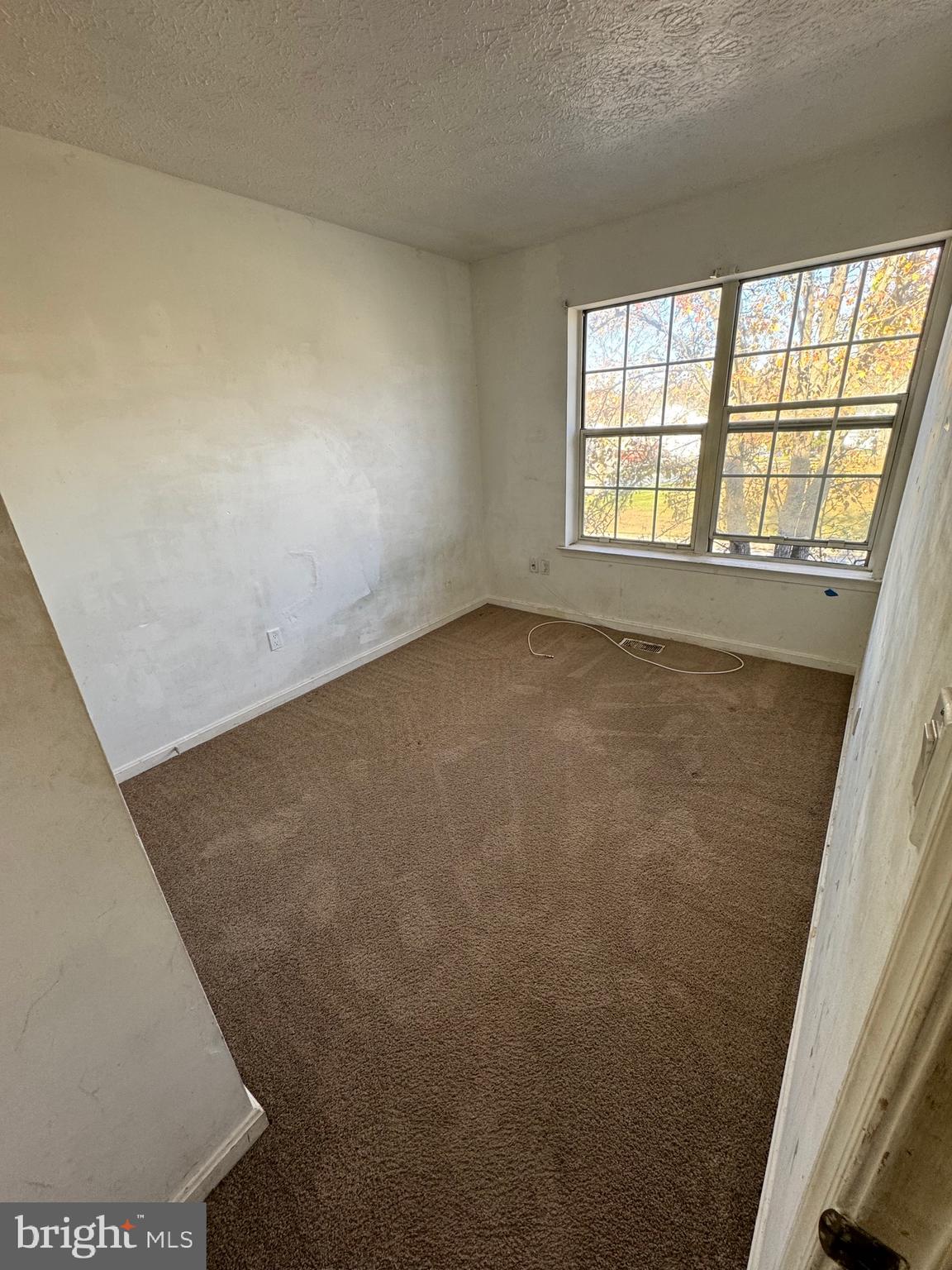 RIVERSIDE - Residential