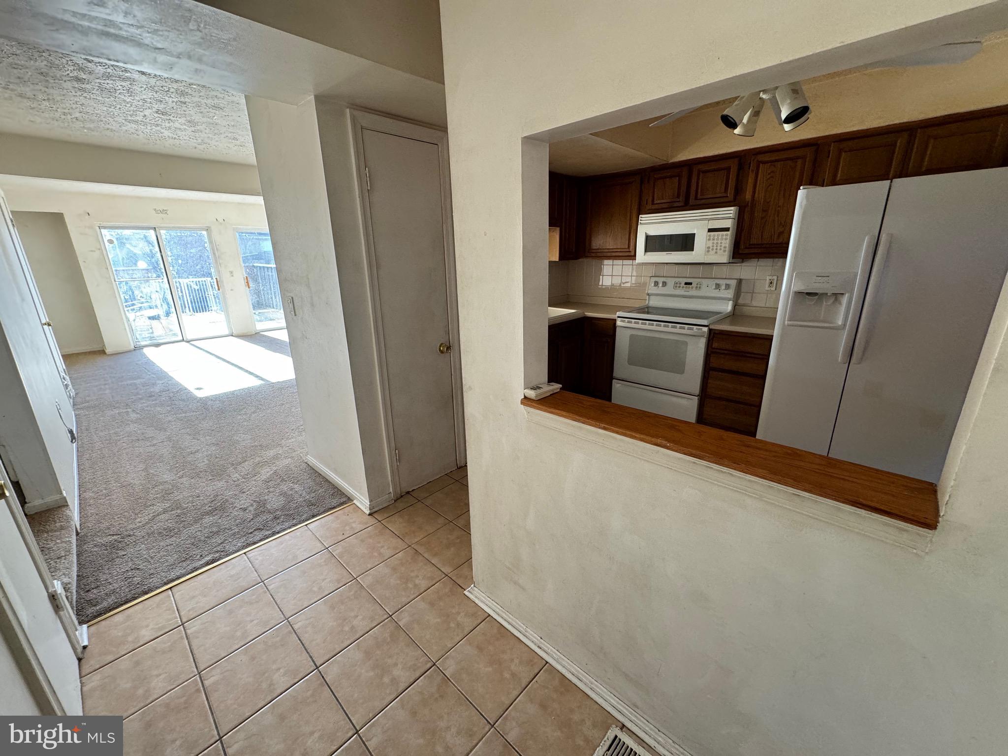 RIVERSIDE - Residential