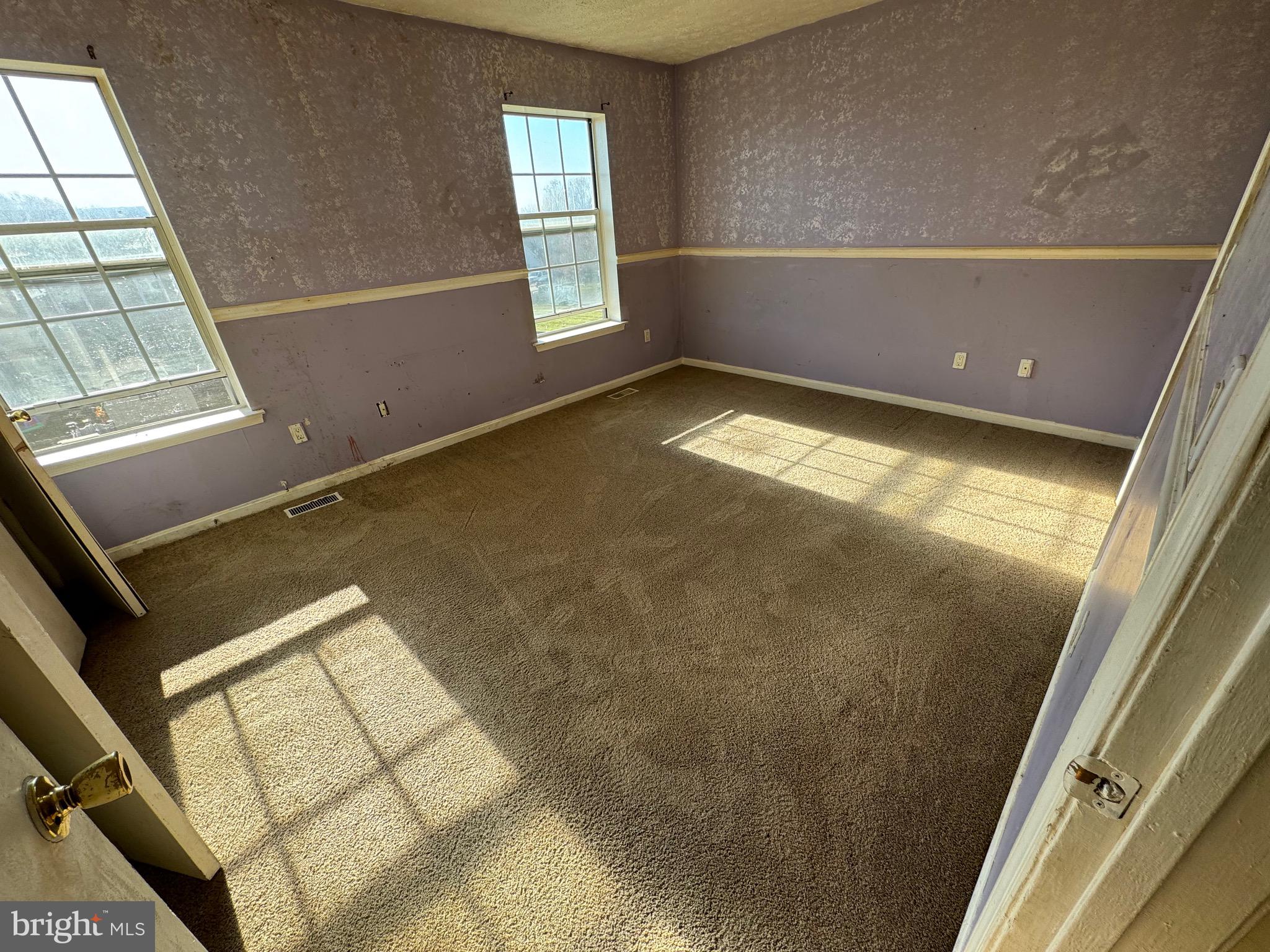 RIVERSIDE - Residential