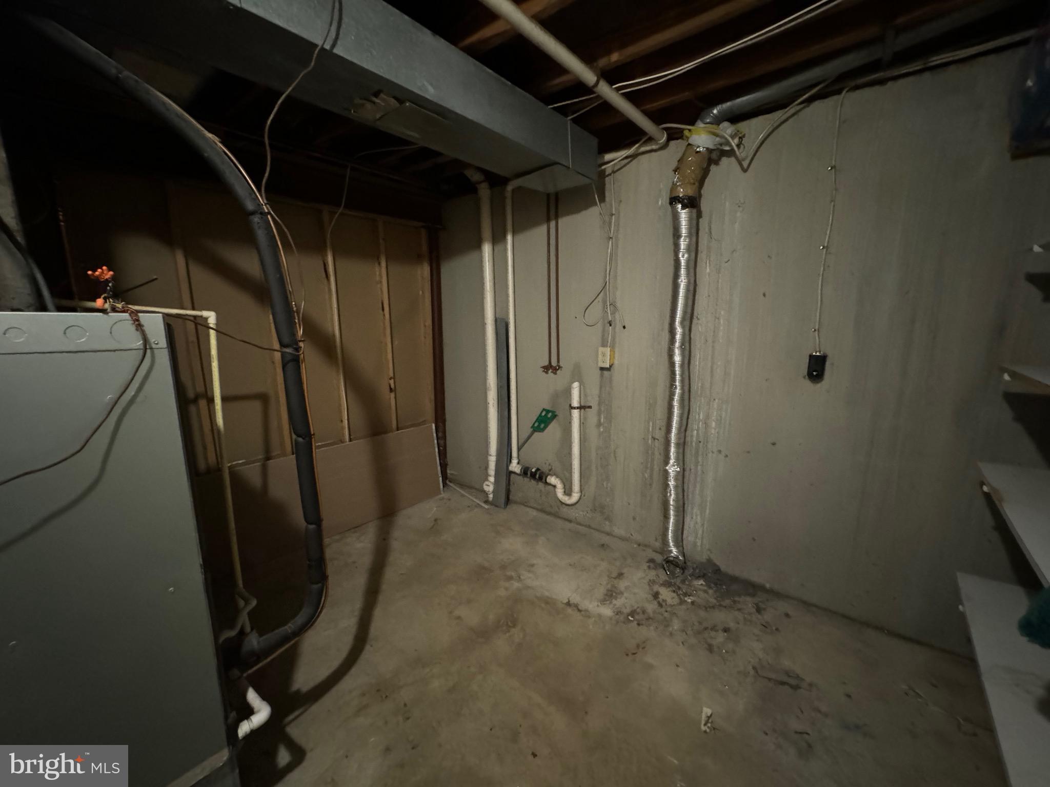 RIVERSIDE - Residential