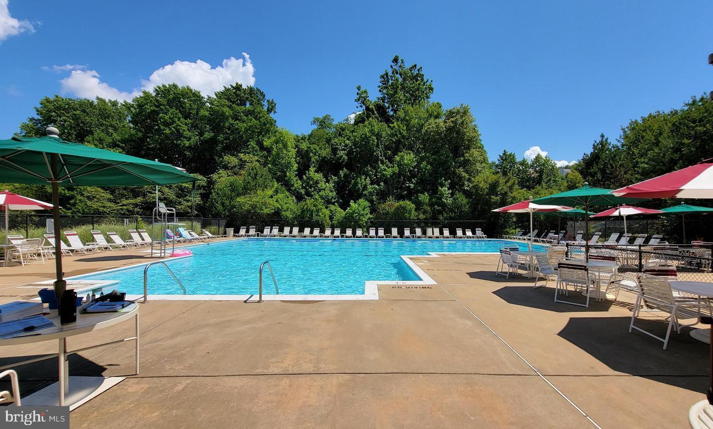 GUNSTON SQUARE - Residential Lease