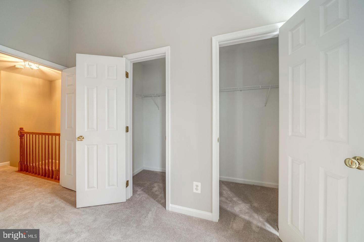 GUNSTON SQUARE - Residential Lease