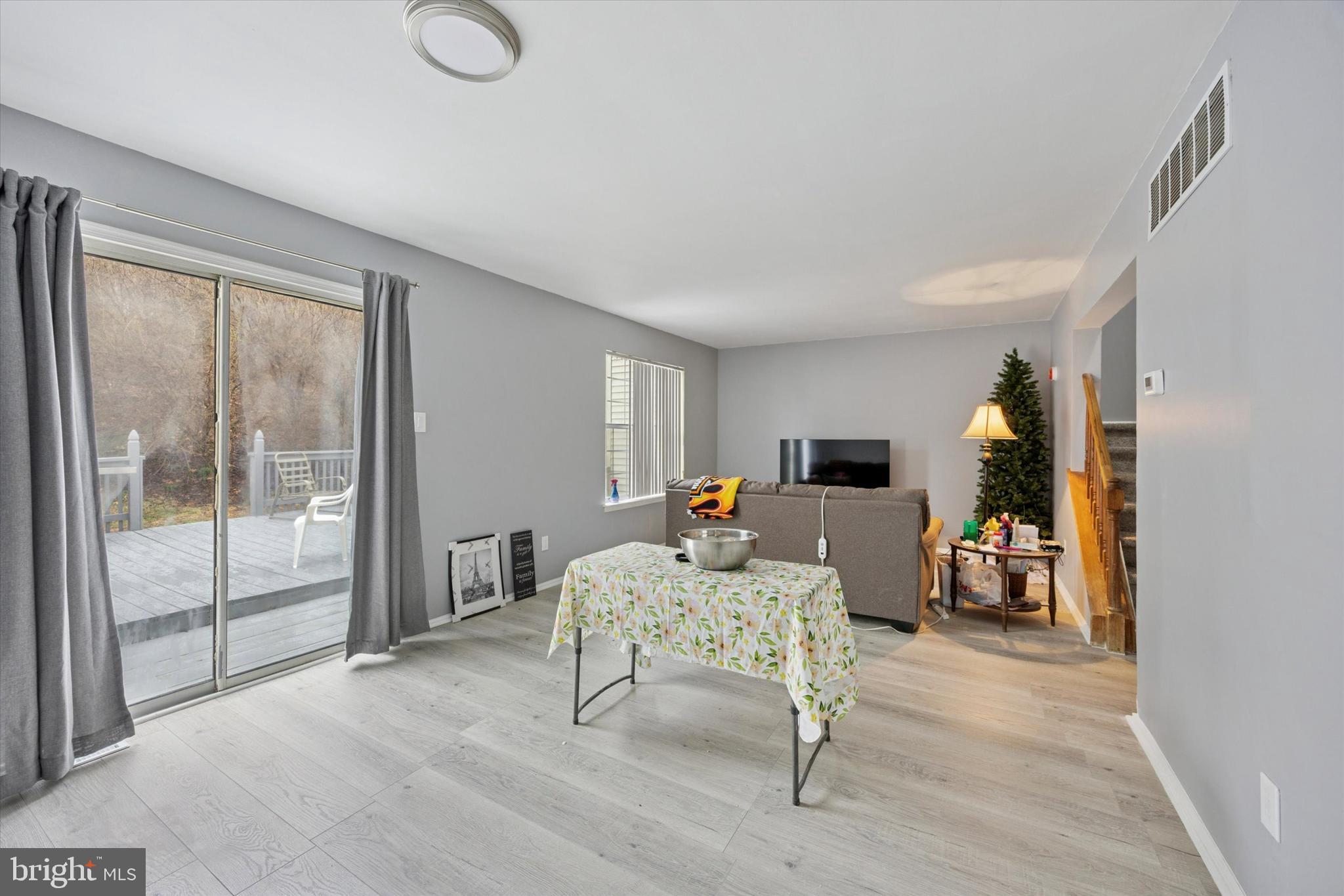 CEDAR HILL - Residential