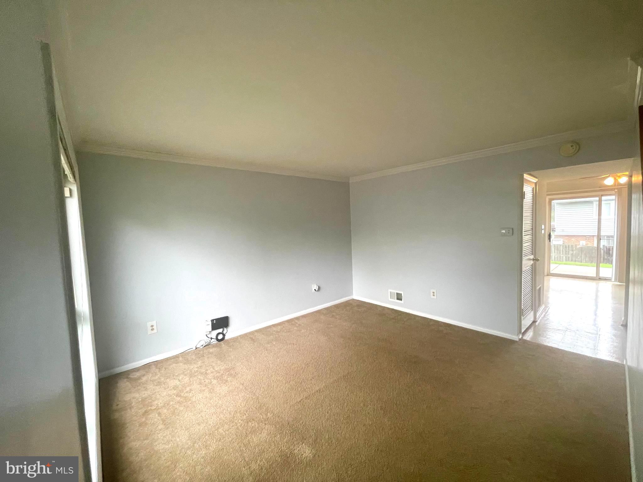 REFLECTION LAKE - Residential