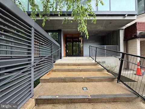 2250 11TH STREET NW 401