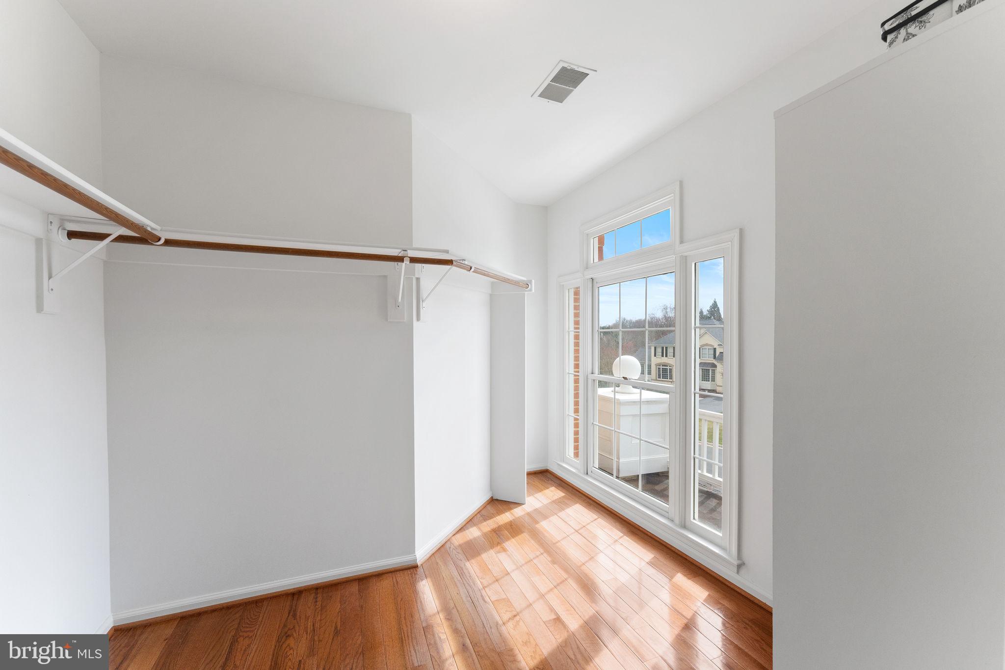 ESTATES AT WYNDHAM HILLS - Residential