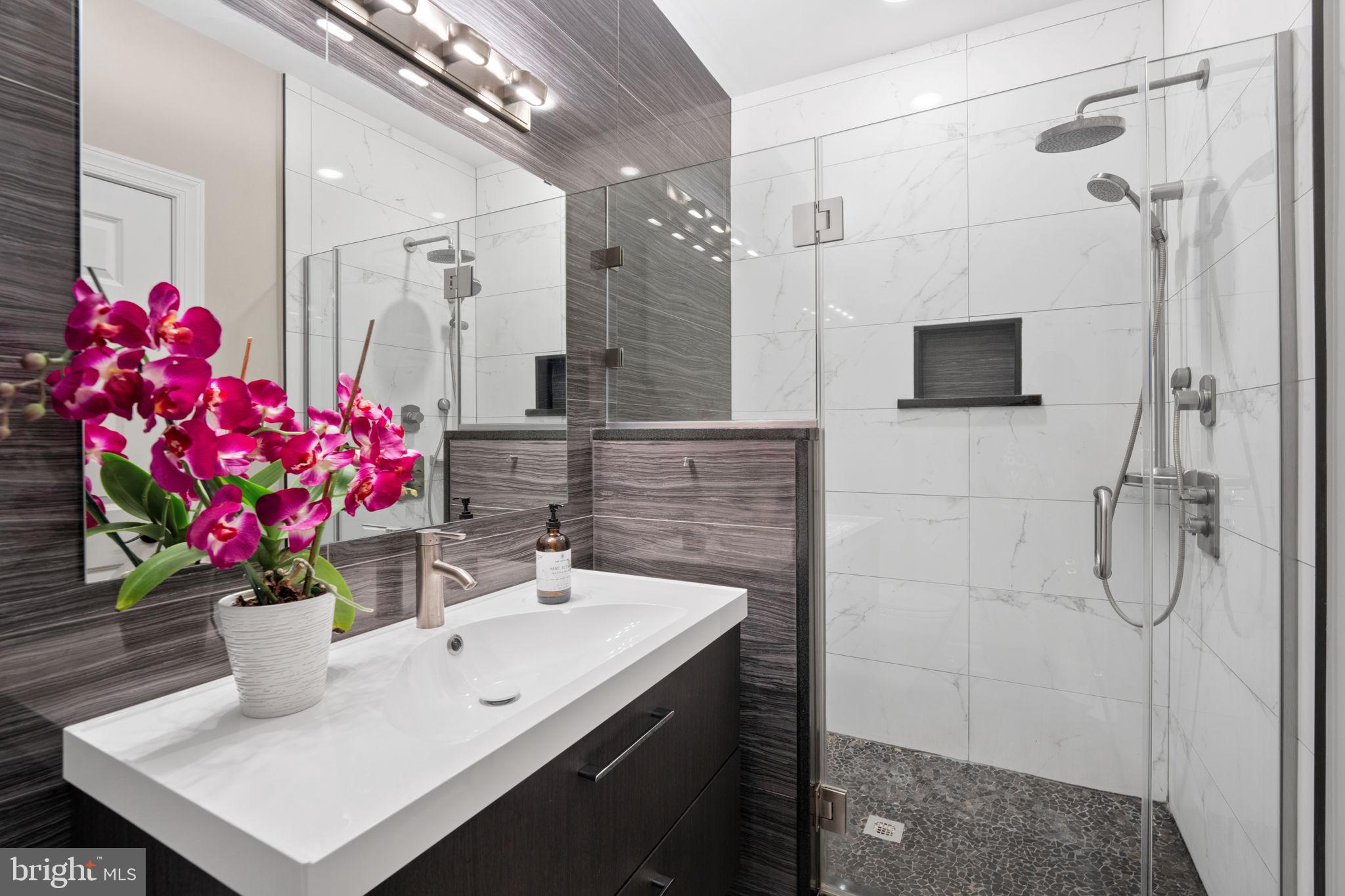 ESTATES AT WYNDHAM HILLS - Residential