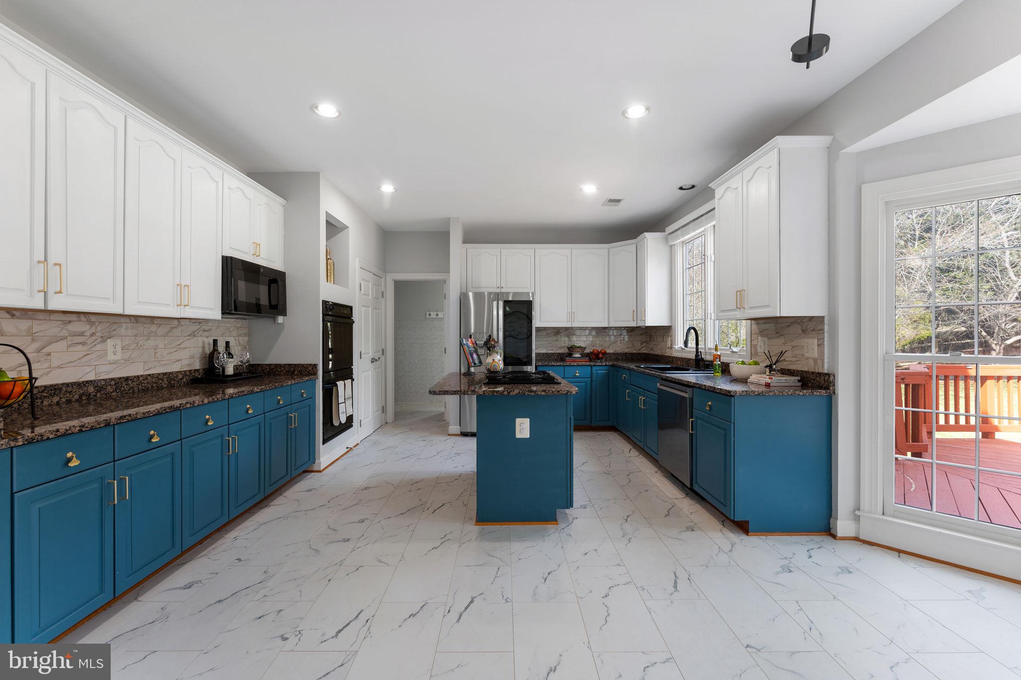 ESTATES AT WYNDHAM HILLS - Residential