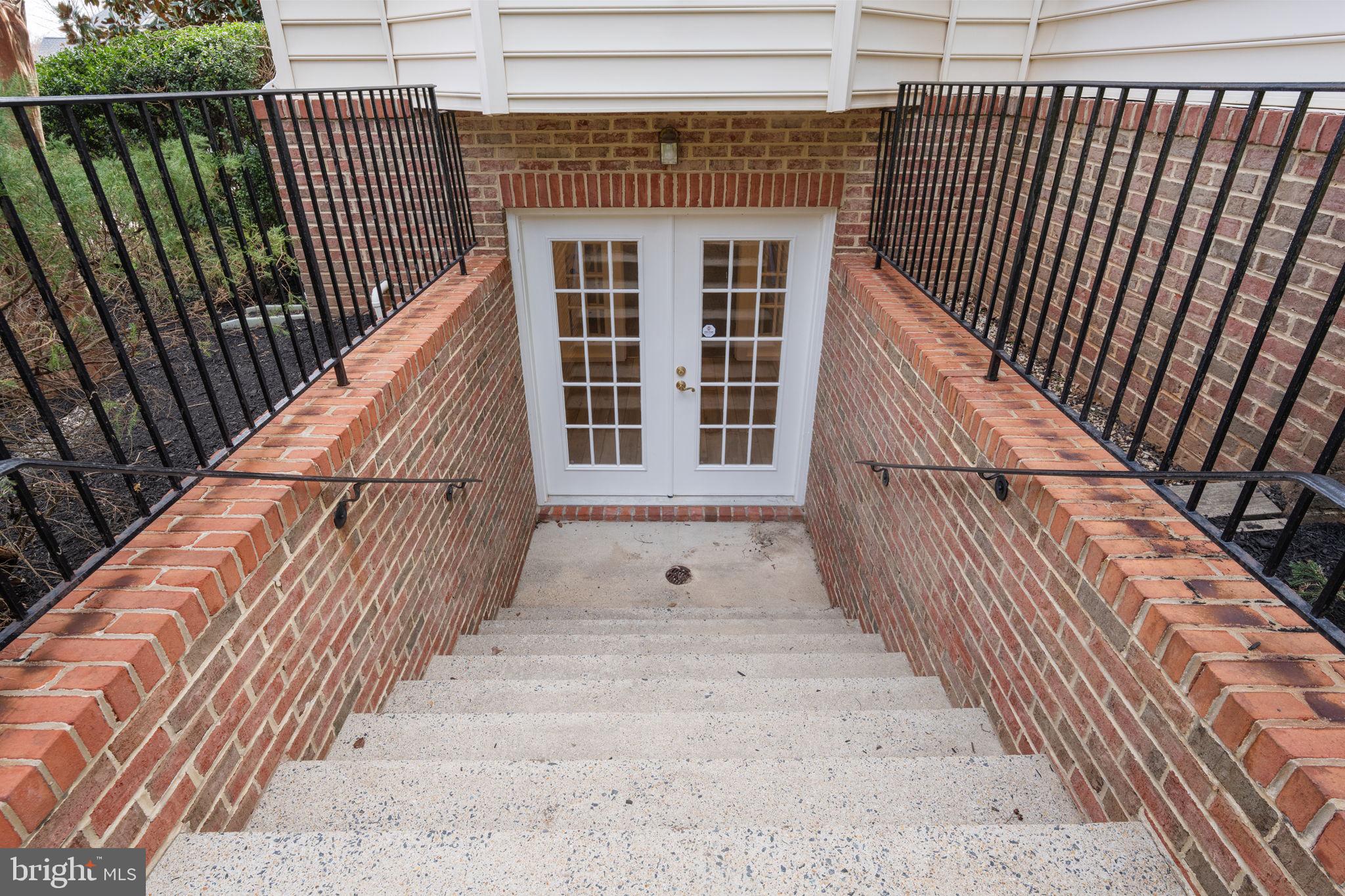 ESTATES AT WYNDHAM HILLS - Residential