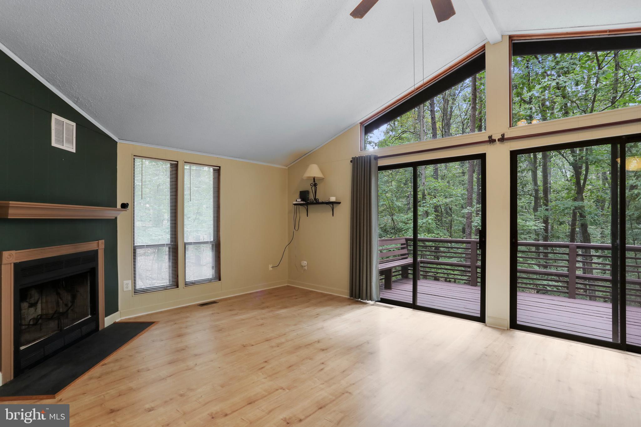 THE WOODS - Residential