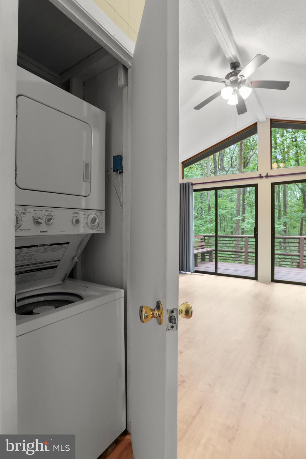 THE WOODS - Residential