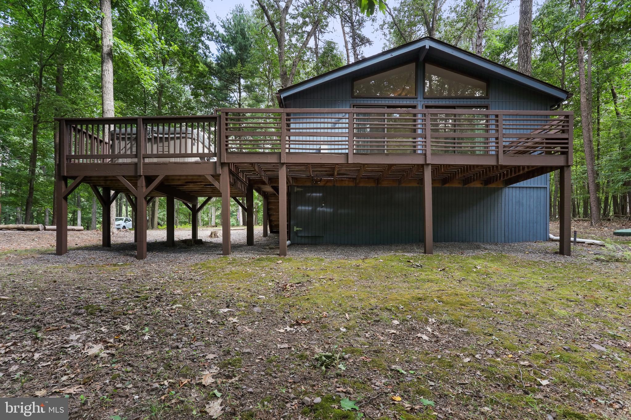 THE WOODS - Residential