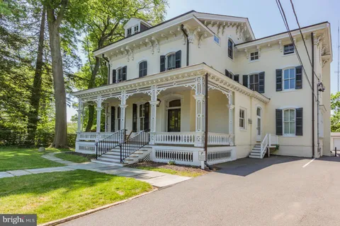 10 Bayard Lane Unit 9, Princeton, NJ MLS: NJME2056936