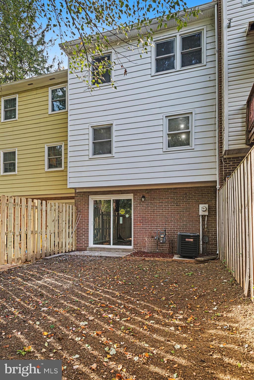 DALE CITY - Residential