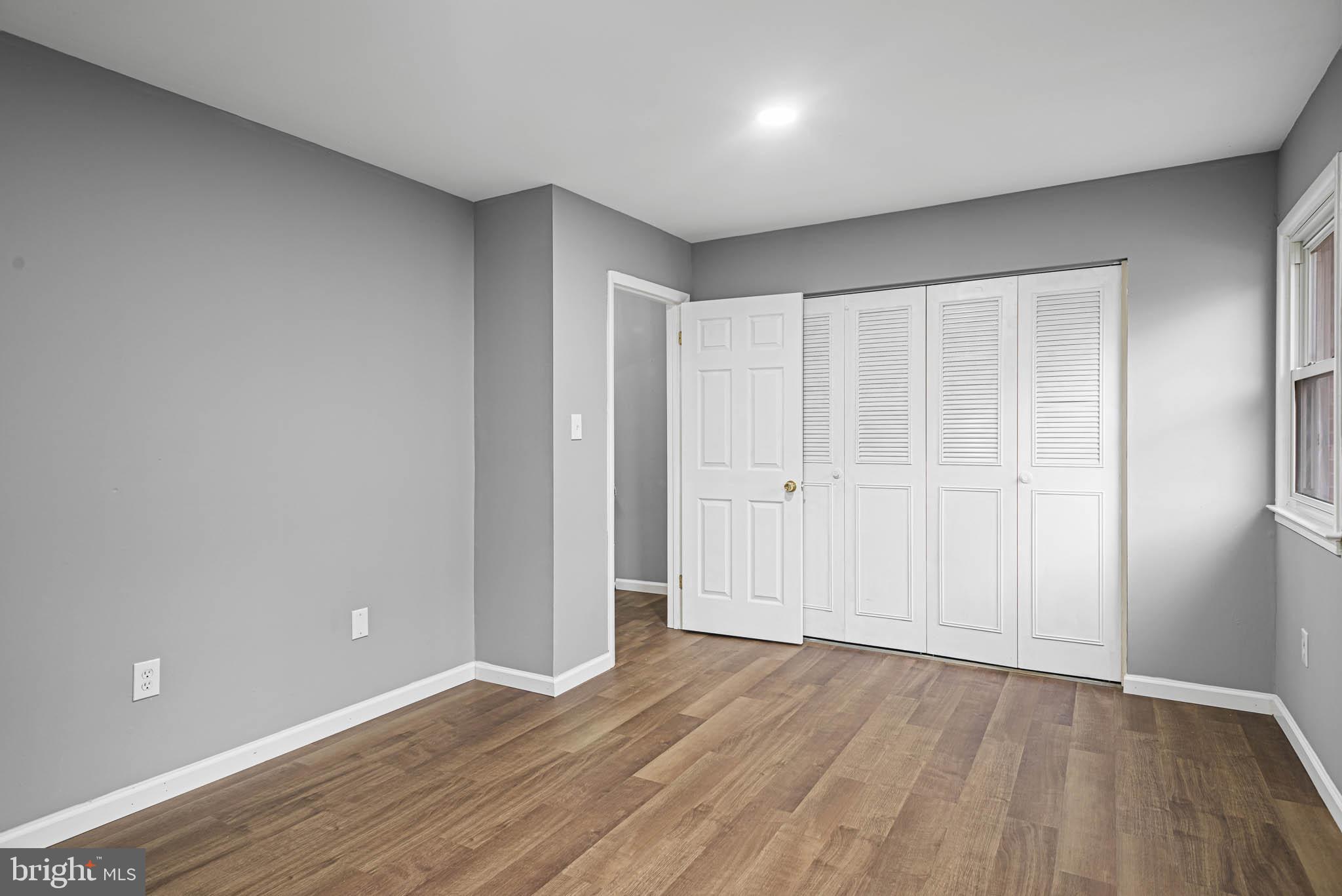 DALE CITY - Residential