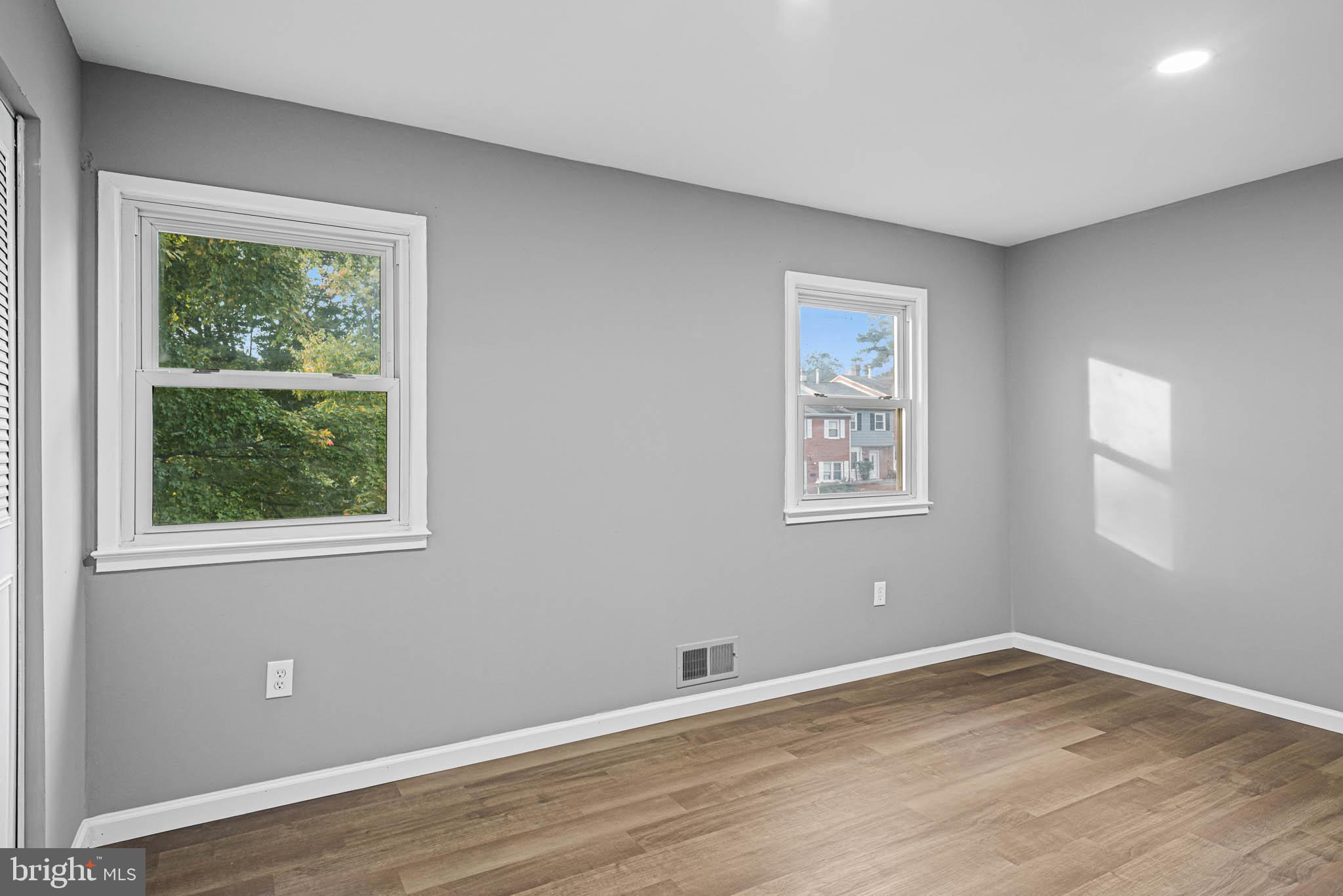 DALE CITY - Residential