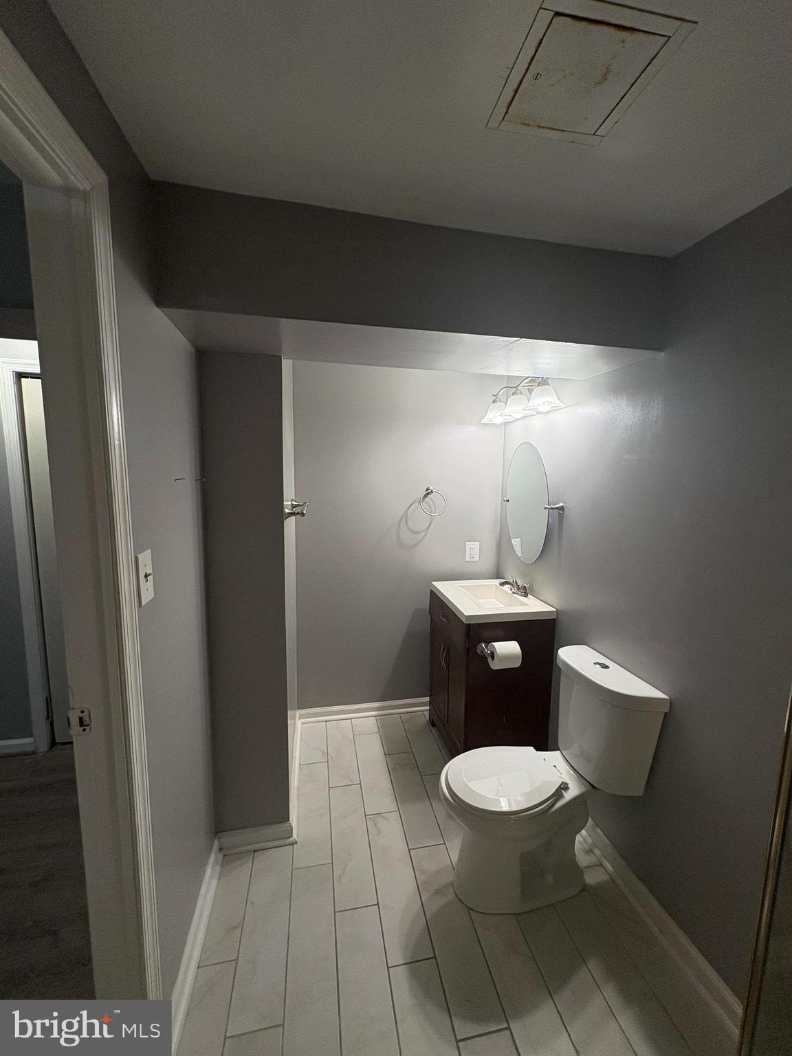 ROLLING CREST - Residential Lease