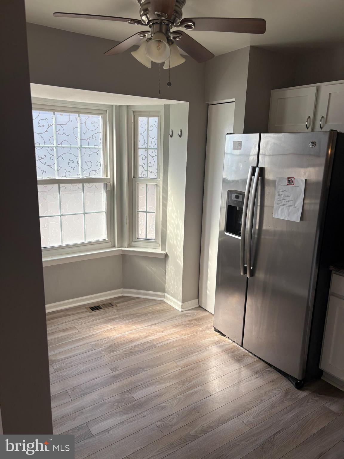 ROLLING CREST - Residential Lease