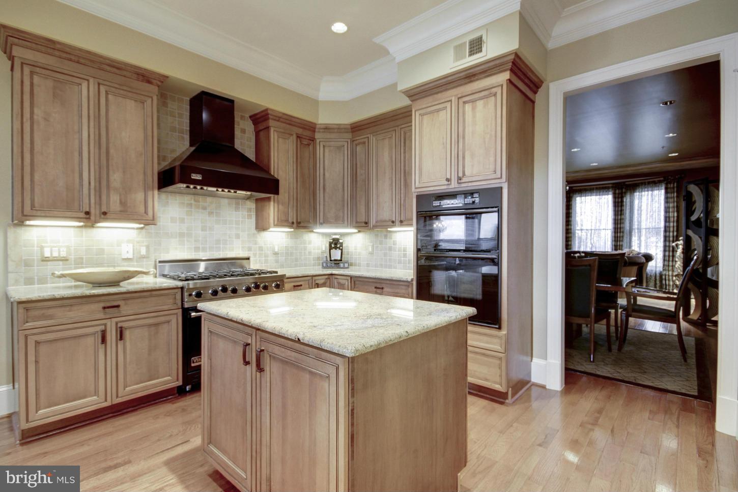 PARK POTOMAC - Residential