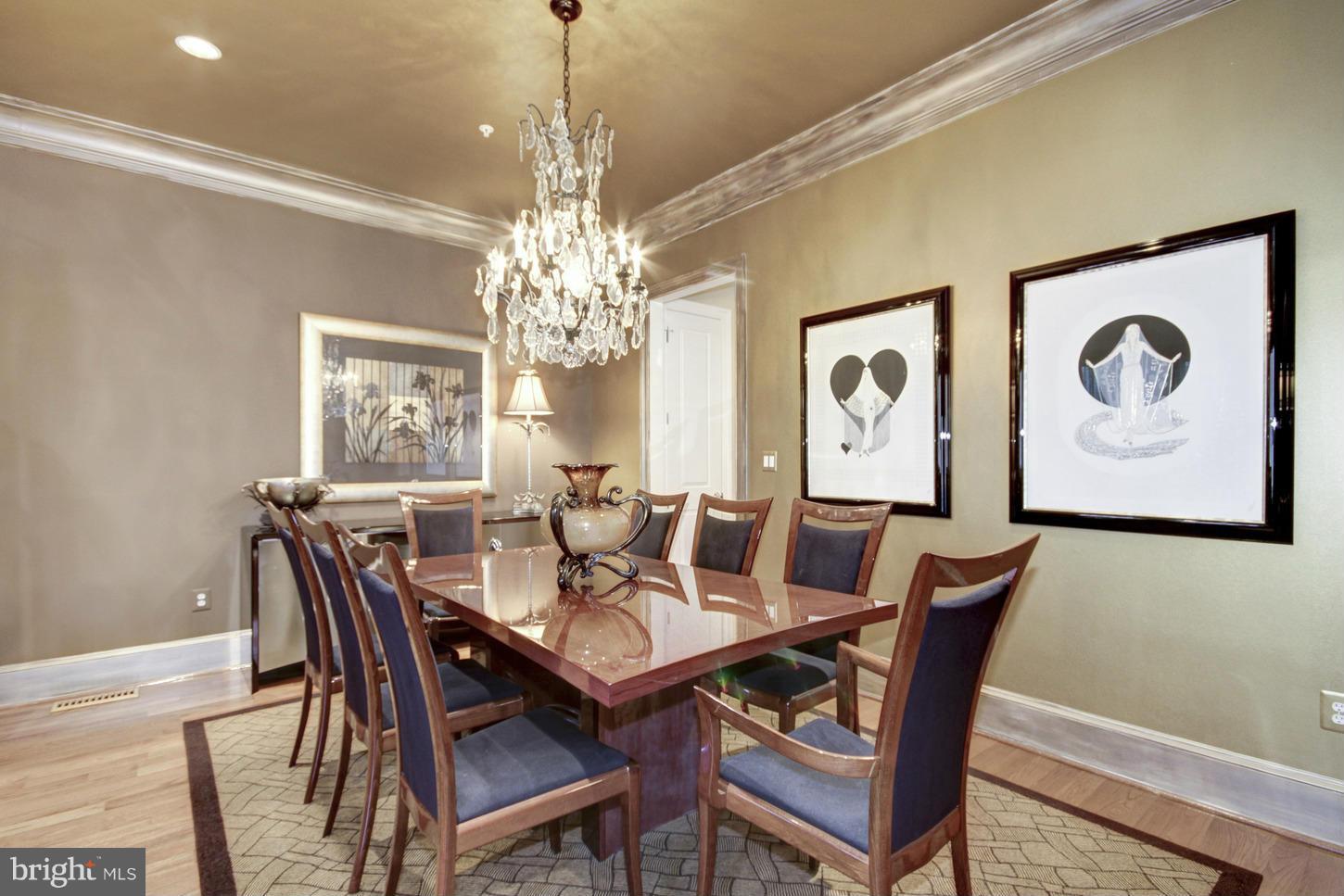 PARK POTOMAC - Residential