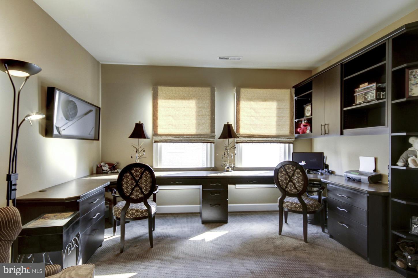 PARK POTOMAC - Residential