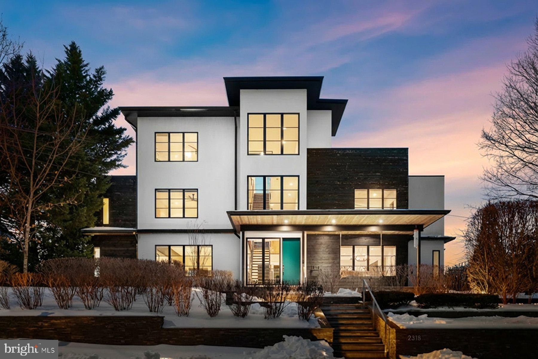 LORCOM GROVE - Residential