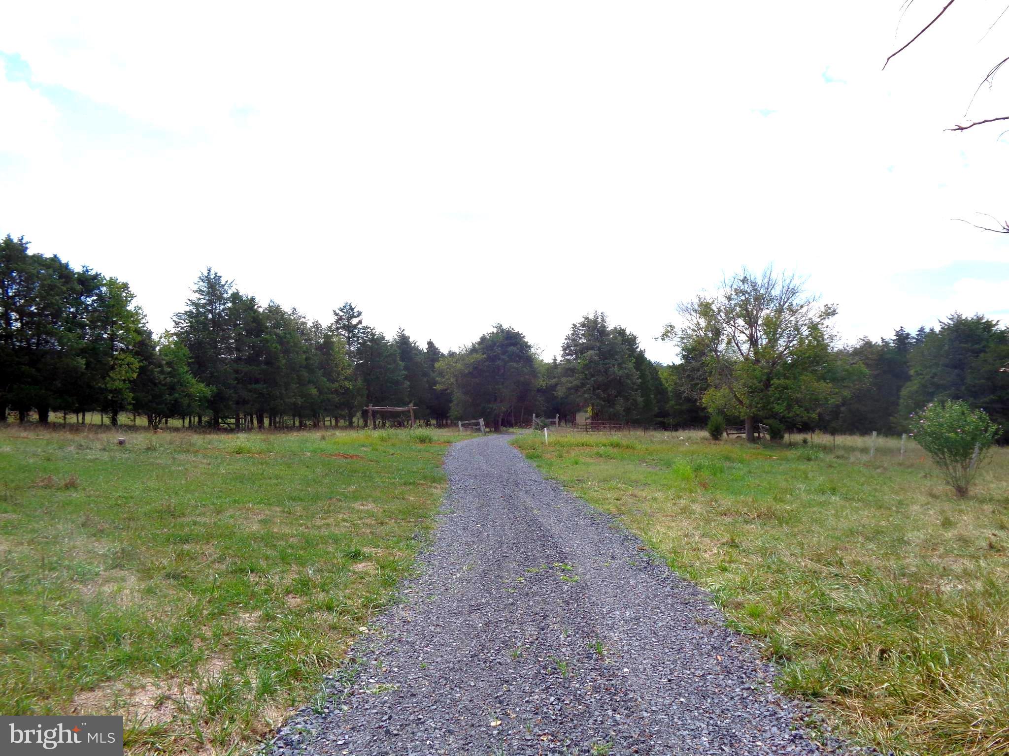 NEW HOPE FARM - Land