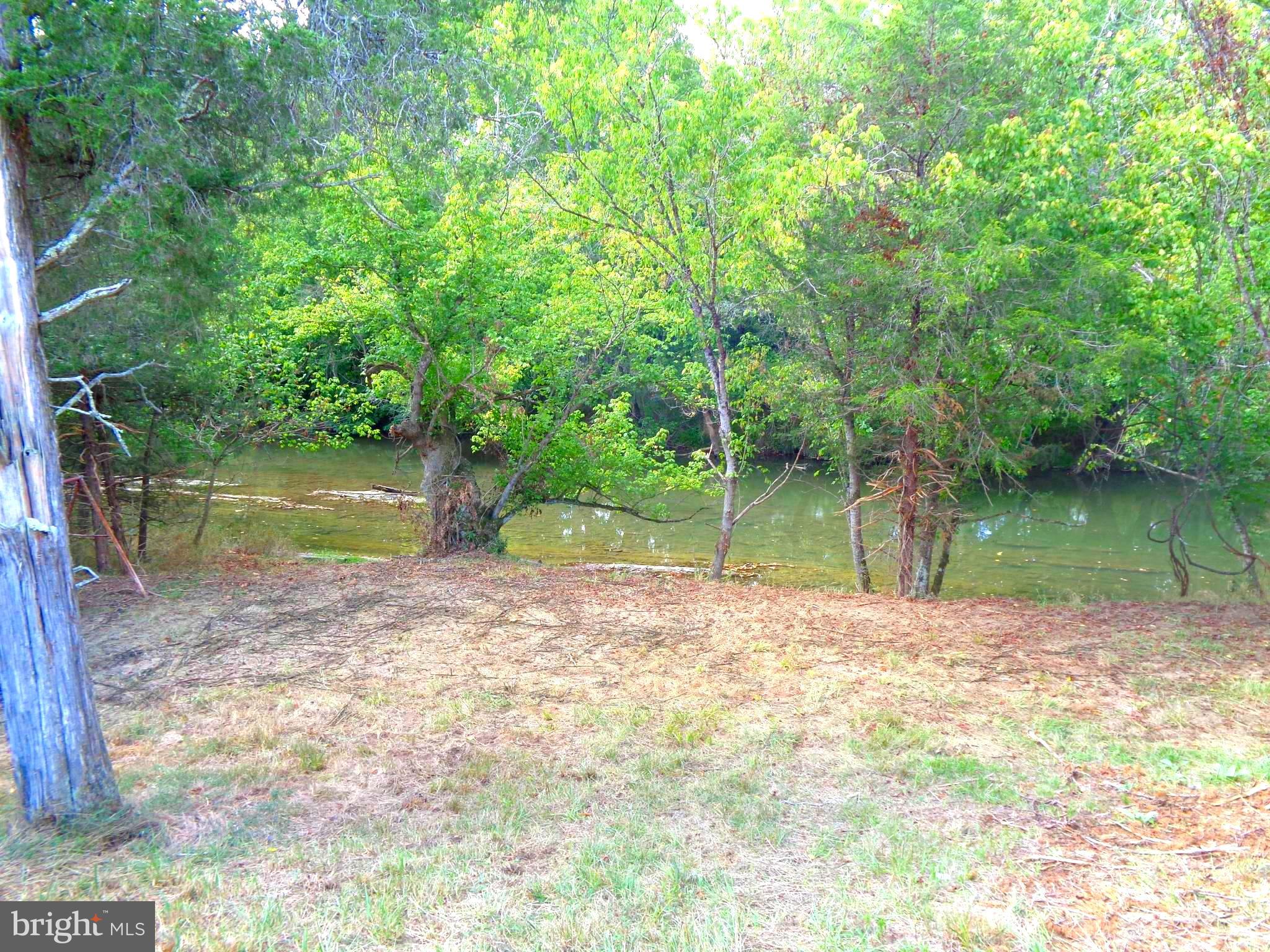 NEW HOPE FARM - Land