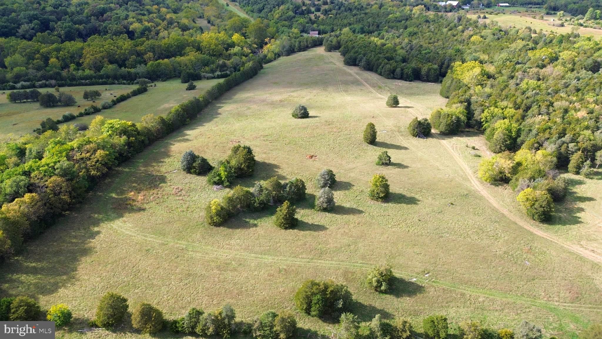 NEW HOPE FARM - Land