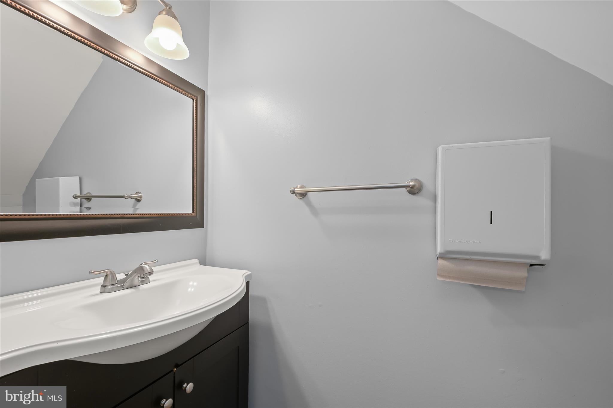 KINGS CONTRIVANCE - Residential