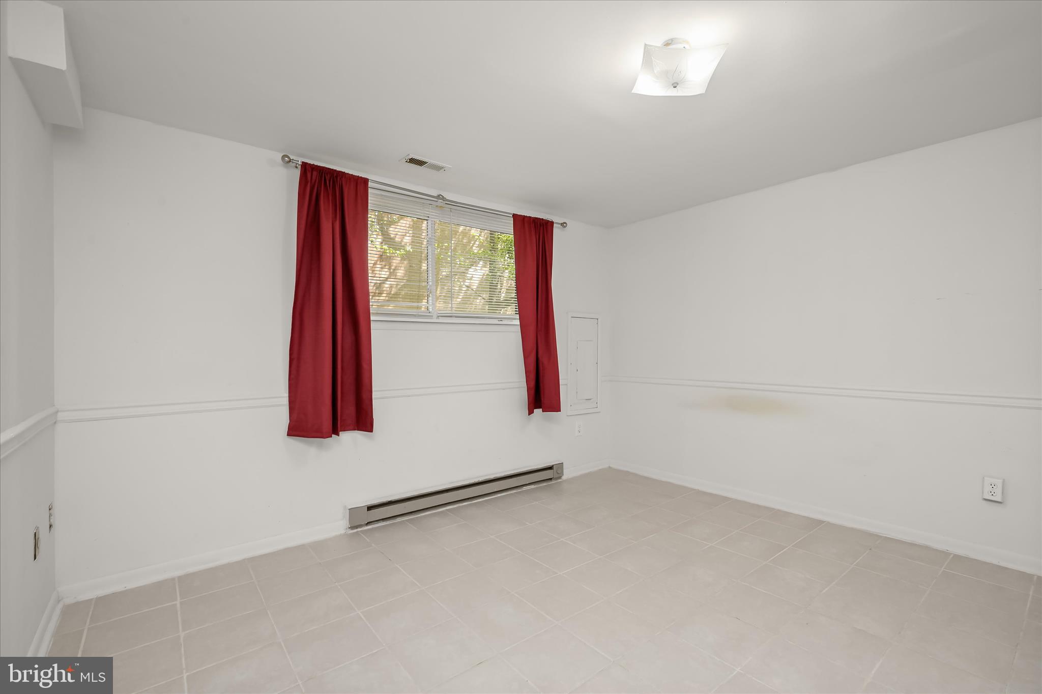 KINGS CONTRIVANCE - Residential