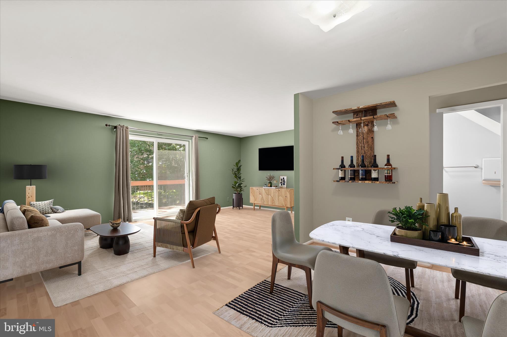 KINGS CONTRIVANCE - Residential