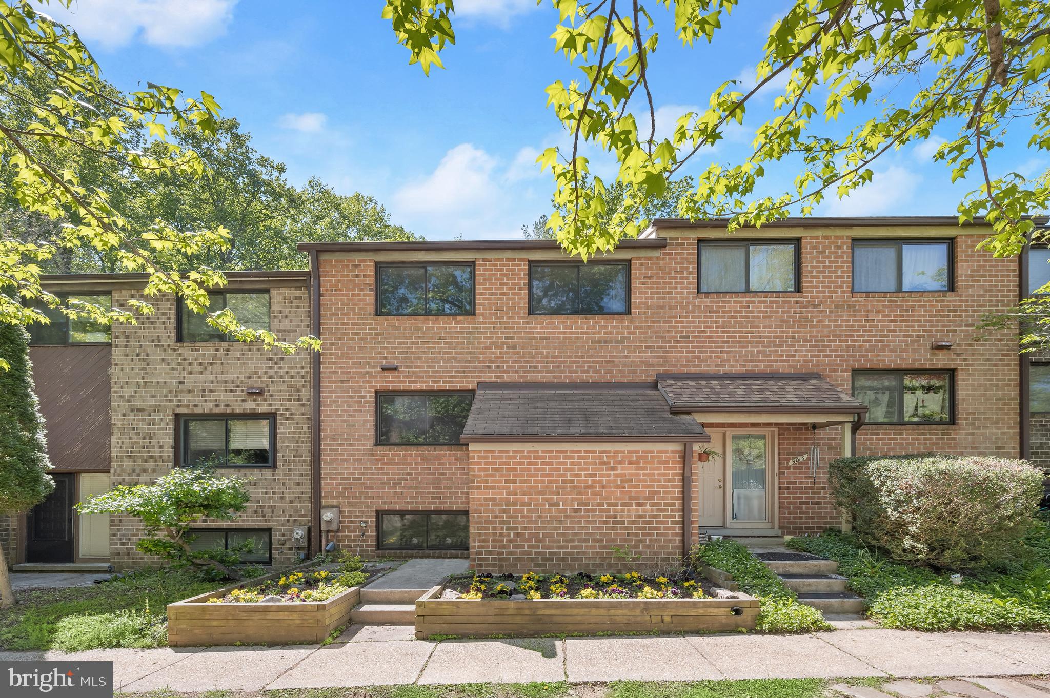 KINGS CONTRIVANCE - Residential