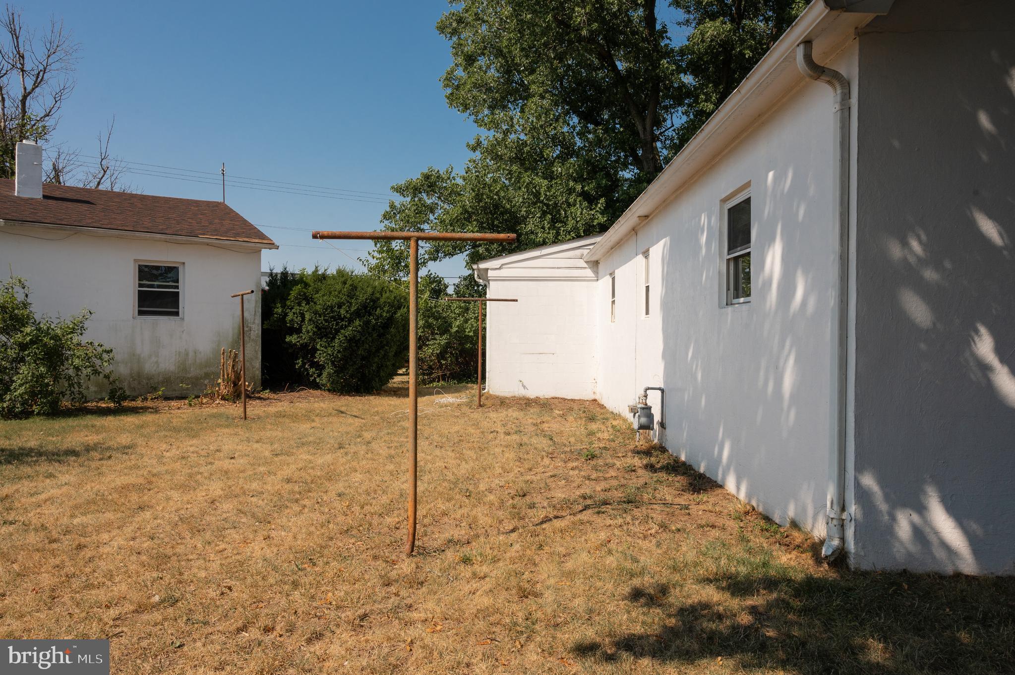 KIMBERLY G HENRY - Residential