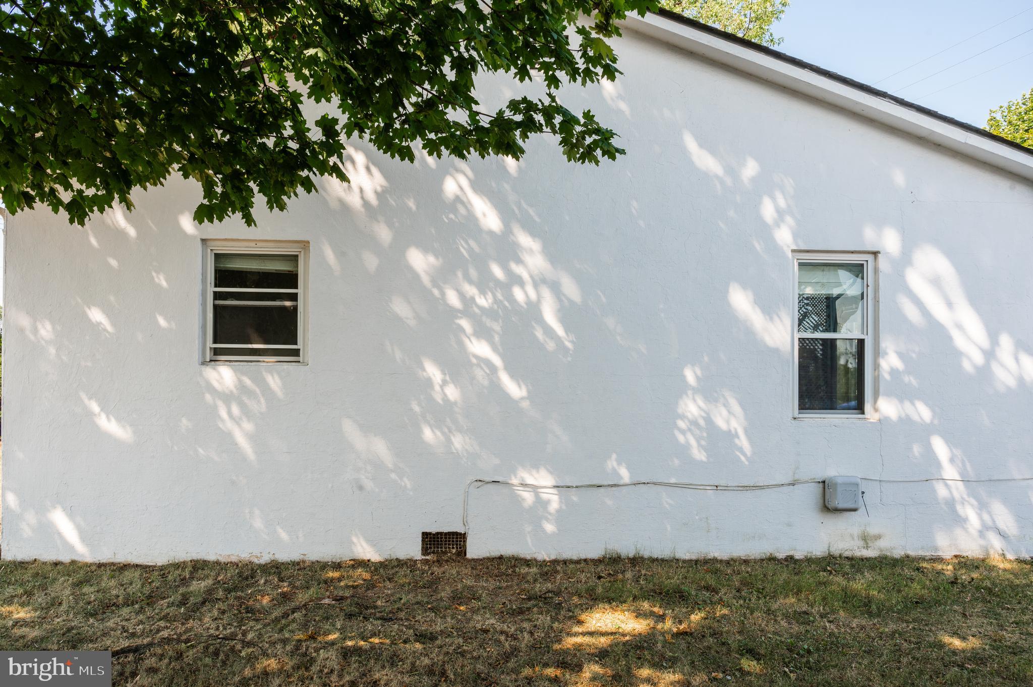 KIMBERLY G HENRY - Residential