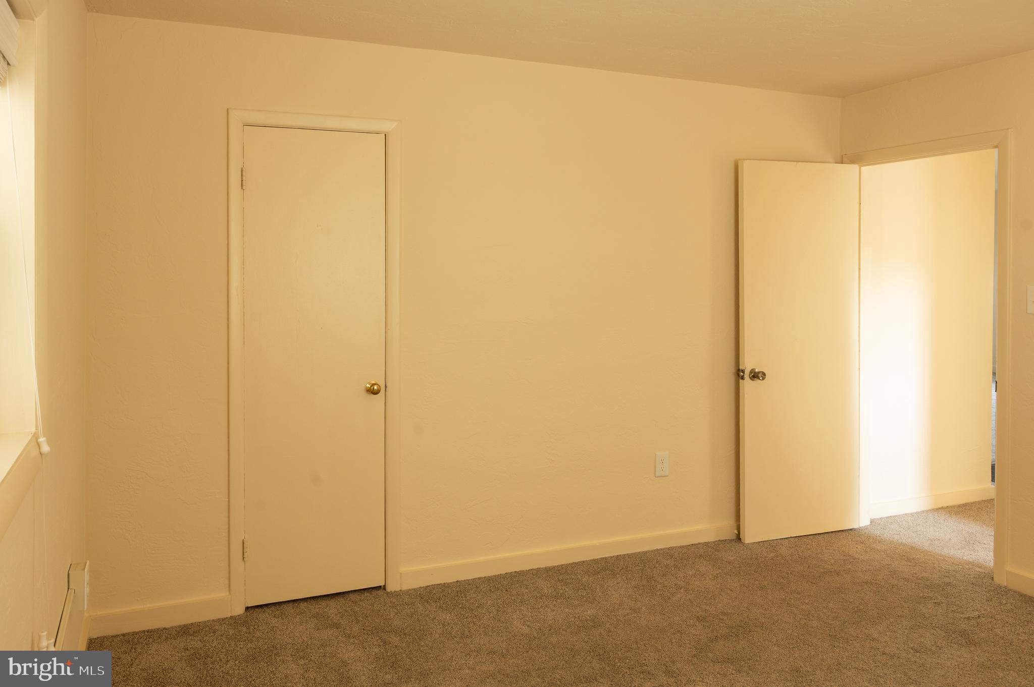 KIMBERLY G HENRY - Residential