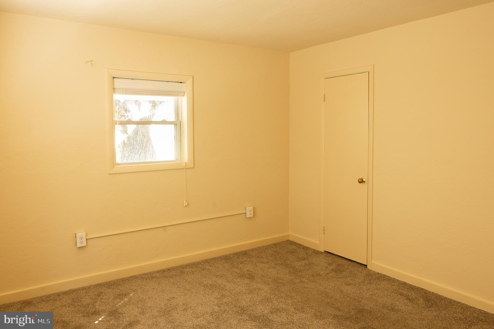 KIMBERLY G HENRY - Residential