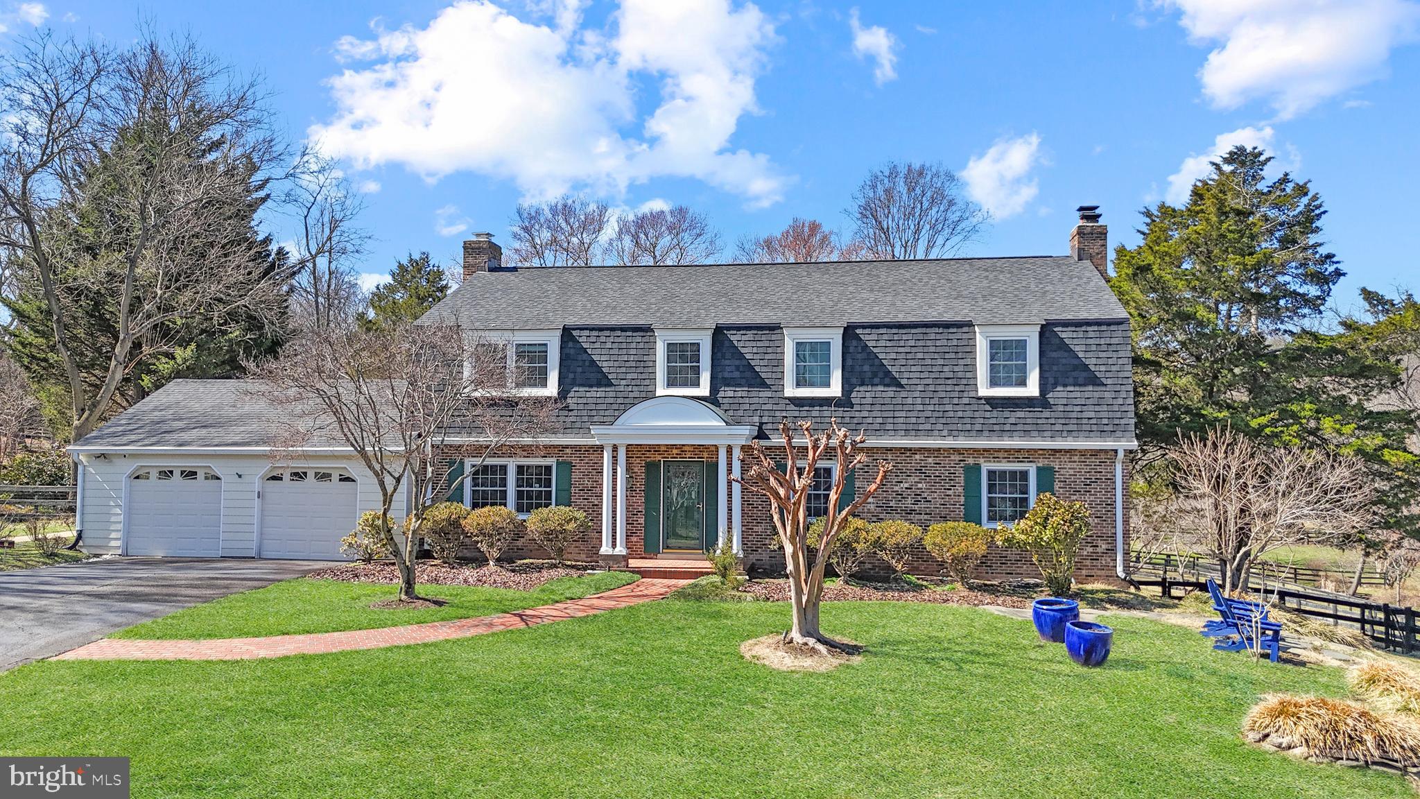 FOX LAKE - Residential
