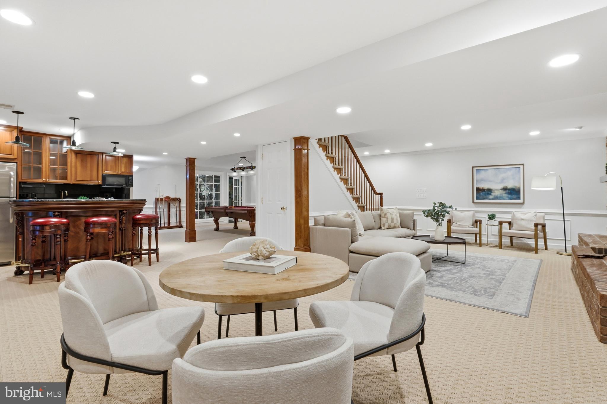 FOX LAKE - Residential