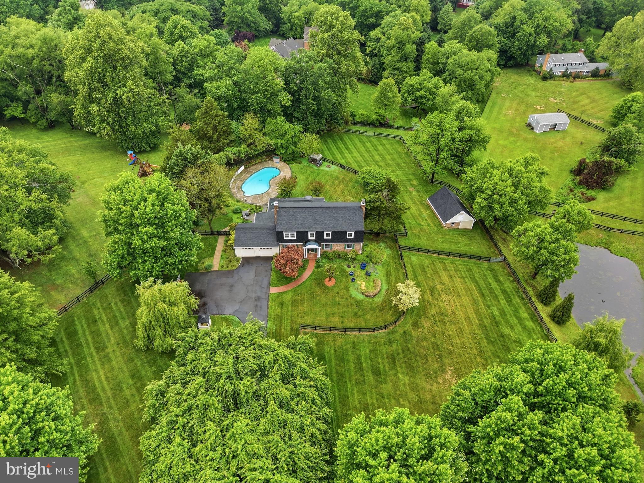 FOX LAKE - Residential