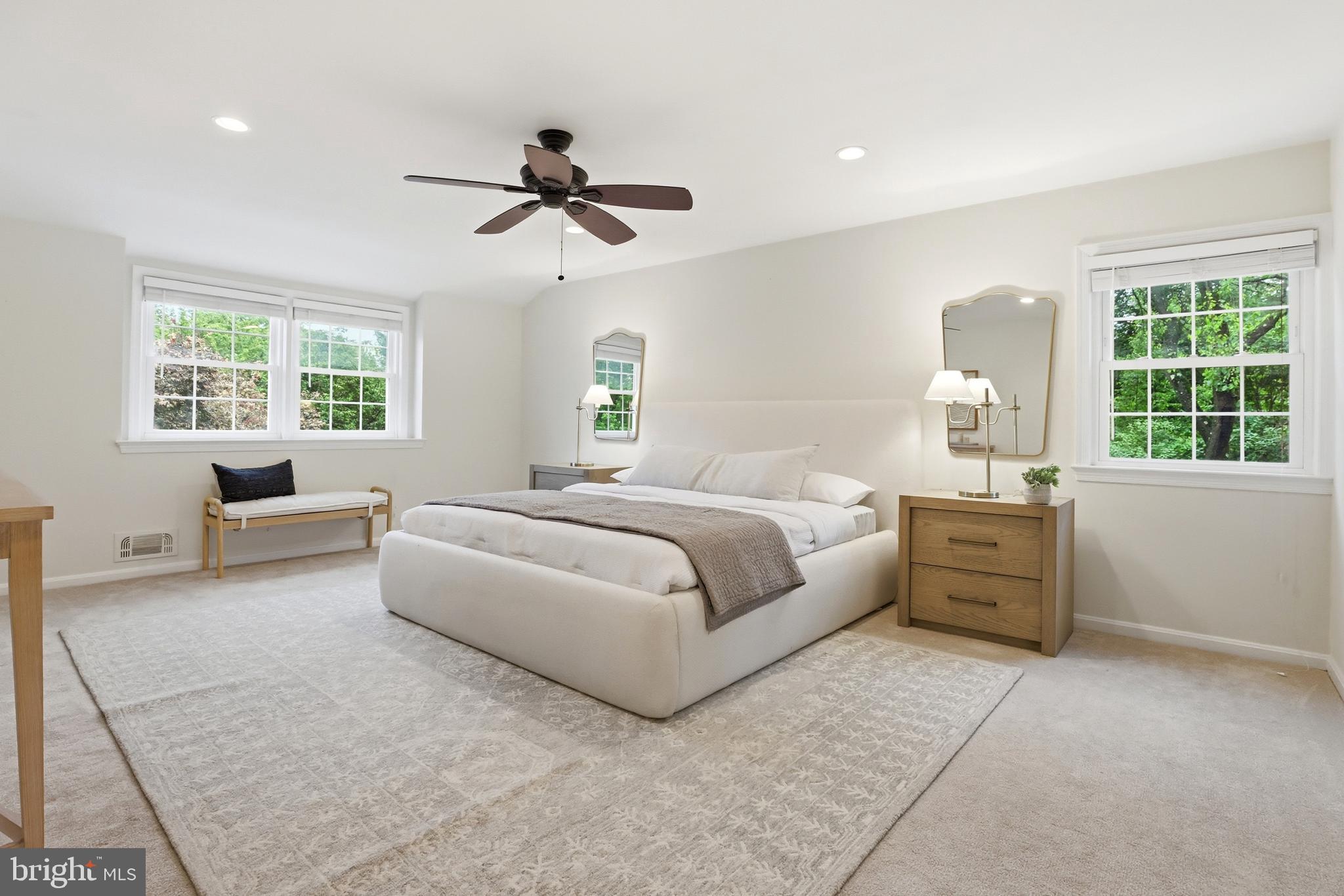 FOX LAKE - Residential