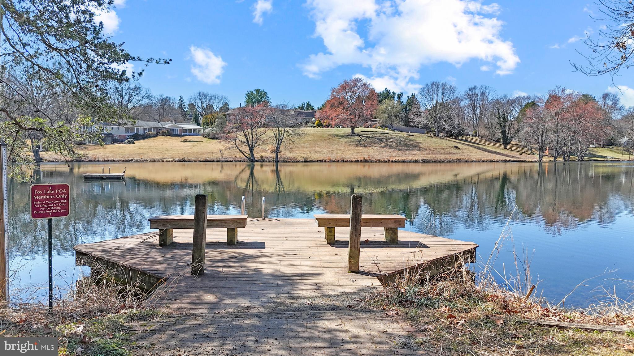 FOX LAKE - Residential