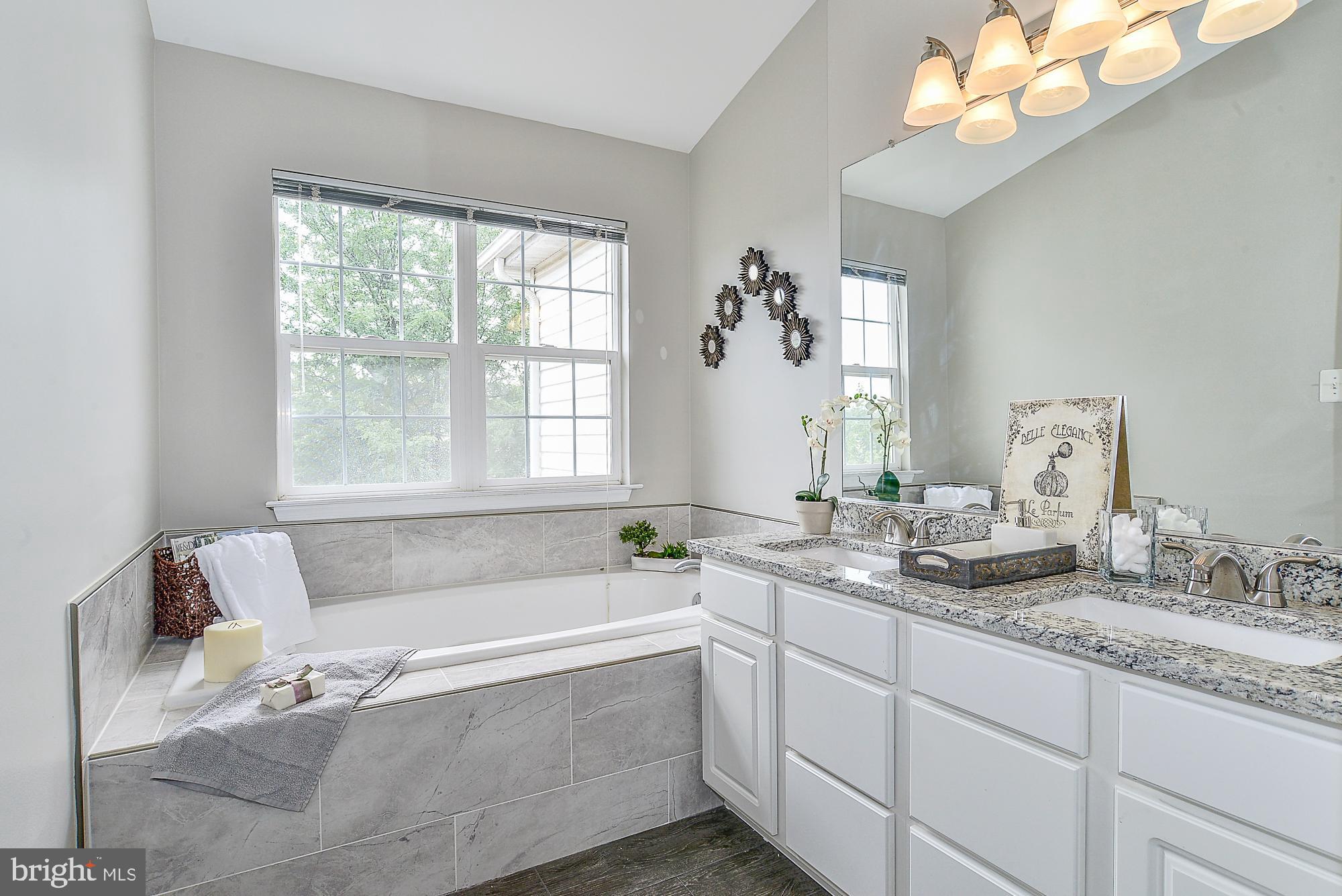 GREAT FALLS CHASE - Residential Lease